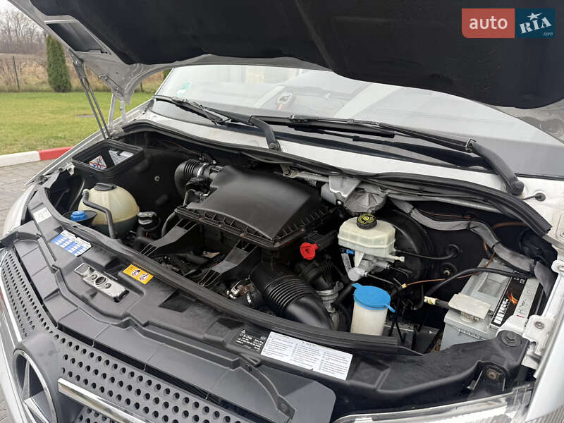 Туристичний / Міжміський автобус Mercedes-Benz Sprinter 2018 в Чернівцях