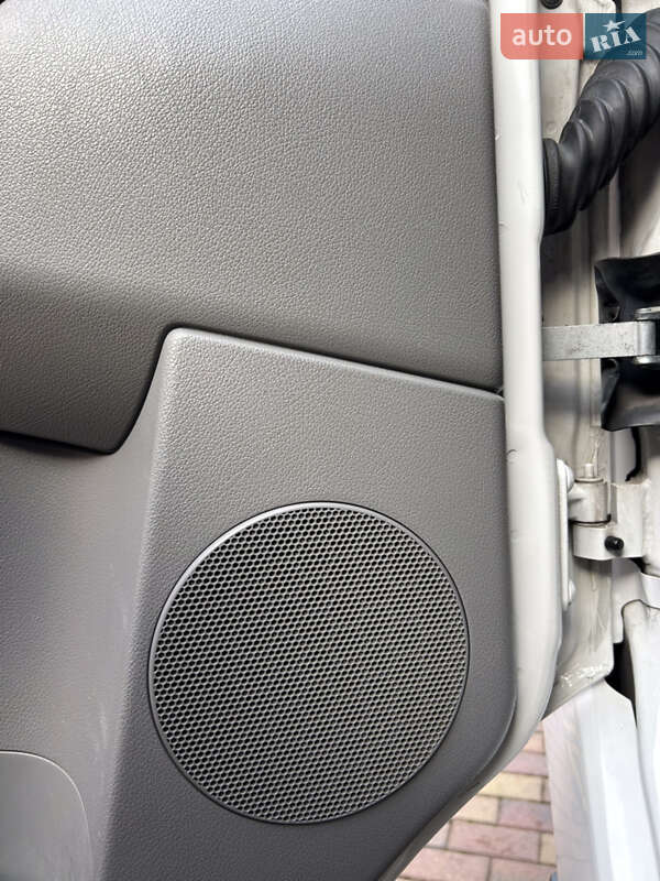 Грузовой фургон Mercedes-Benz Sprinter 2018 в Тячеве фото 30 Грузовой фургон Mercedes-Benz Sprinter 2018 в Тячеве