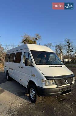 Вантажопасажирський фургон Mercedes-Benz Sprinter 1999 в Львові