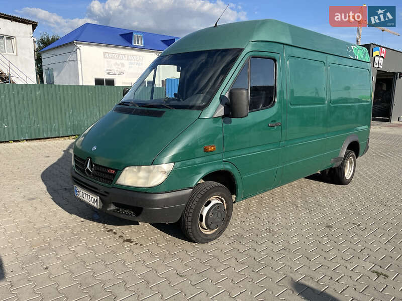 Mercedes-Benz Sprinter 2004 Mercedes-Benz Sprinter 2004