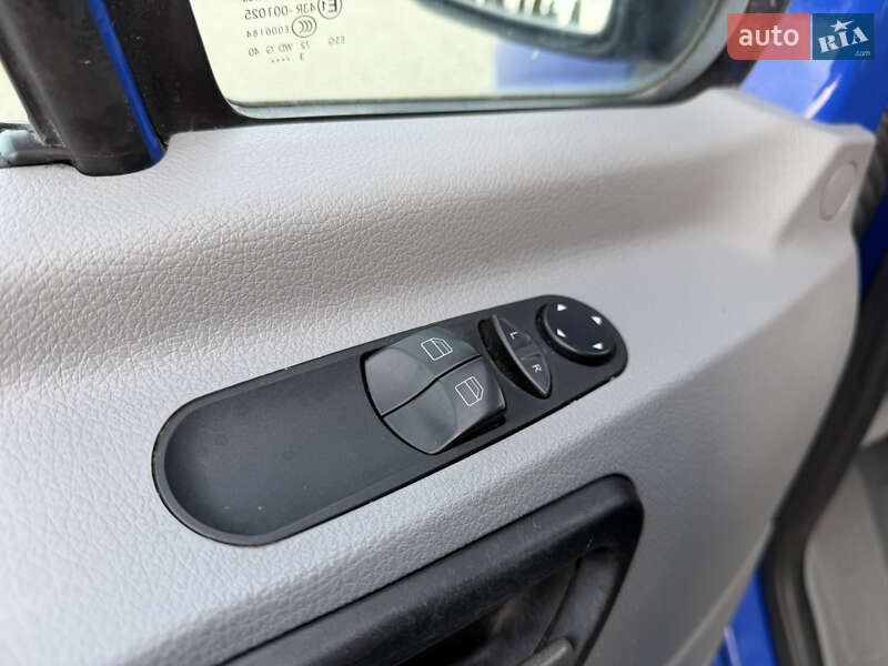 Туристичний / Міжміський автобус Mercedes-Benz Sprinter 2013 в Старокостянтинові