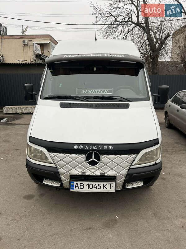 Mercedes-Benz Sprinter 2002 Mercedes-Benz Sprinter 2002