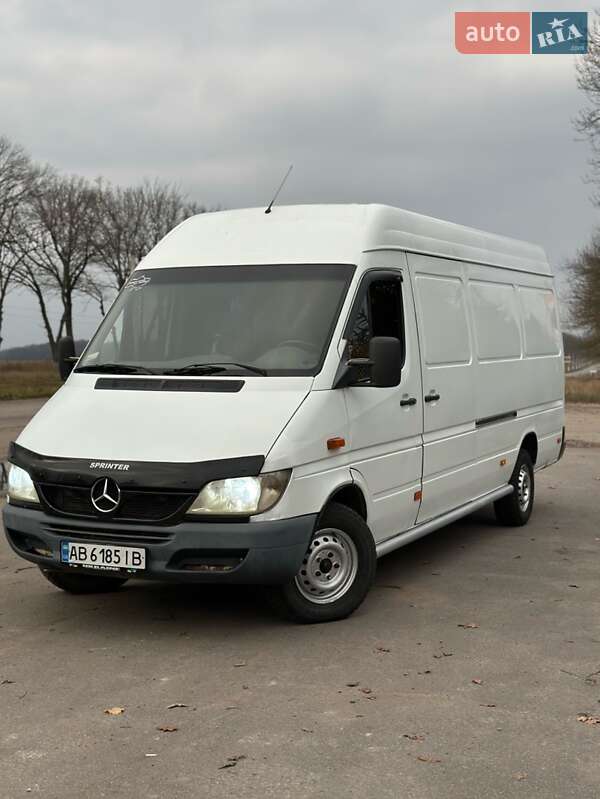 Mercedes-Benz Sprinter 2003