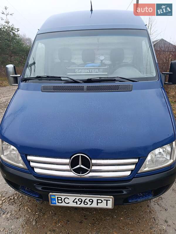 Mercedes-Benz Sprinter 2002