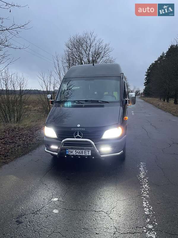 Микроавтобус Mercedes-Benz Sprinter 2004 в Костополе фото 15 Микроавтобус Mercedes-Benz Sprinter 2004 в Костополе
