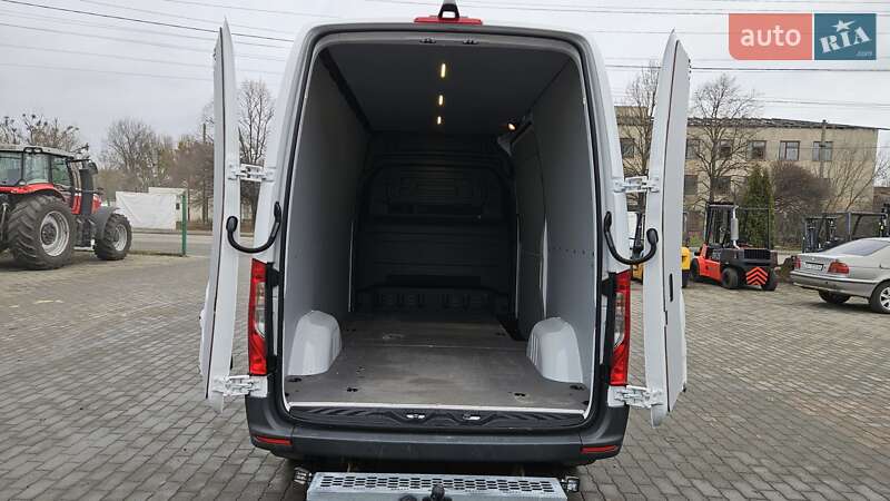 Грузовой фургон Mercedes-Benz Sprinter 2021 в Радомышле фото 41 Грузовой фургон Mercedes-Benz Sprinter 2021 в Радомышле