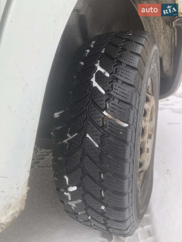 Вантажний фургон Mercedes-Benz Sprinter 2005 в Києві фото 15 Вантажний фургон Mercedes-Benz Sprinter 2005 в Києві