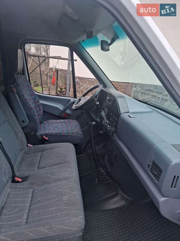 Минивэн Mercedes-Benz Sprinter 1996 в Калуше фото 15 Минивэн Mercedes-Benz Sprinter 1996 в Калуше