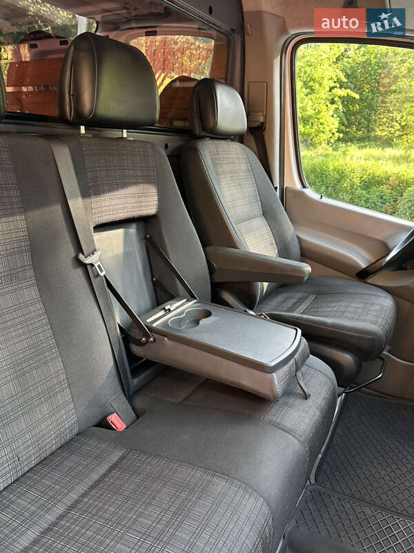 Грузопассажирский фургон Mercedes-Benz Sprinter 2013 в Львове фото 46 Грузопассажирский фургон Mercedes-Benz Sprinter 2013 в Львове