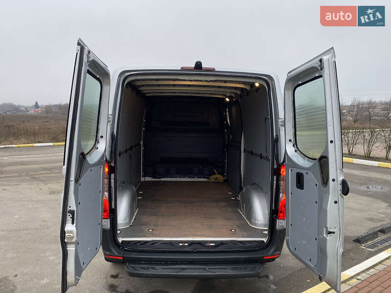 Вантажний фургон Mercedes-Benz Sprinter 2020 в Ірпені