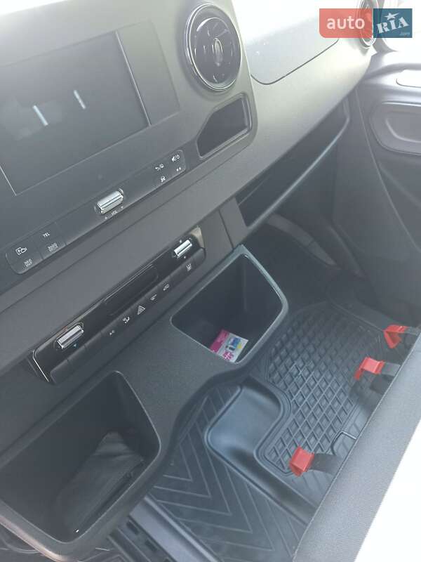 Мінівен Mercedes-Benz Sprinter 2022 в Івано-Франківську фото 5 Мінівен Mercedes-Benz Sprinter 2022 в Івано-Франківську