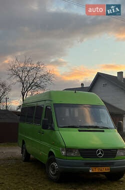 Пригородный автобус Mercedes-Benz Sprinter 1997 в Болехове