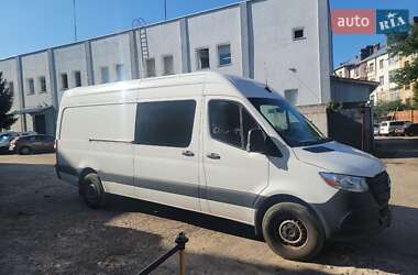Грузовой фургон Mercedes-Benz Sprinter 2023 в Львове