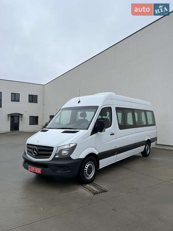 Mercedes-Benz Sprinter 2013