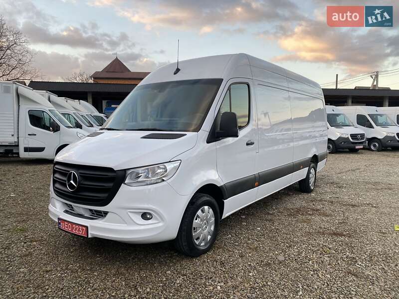 Mercedes-Benz Sprinter 2022