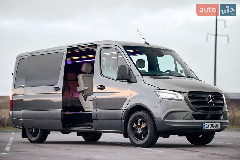 Универсал Mercedes-Benz Sprinter 2018 в Ровно