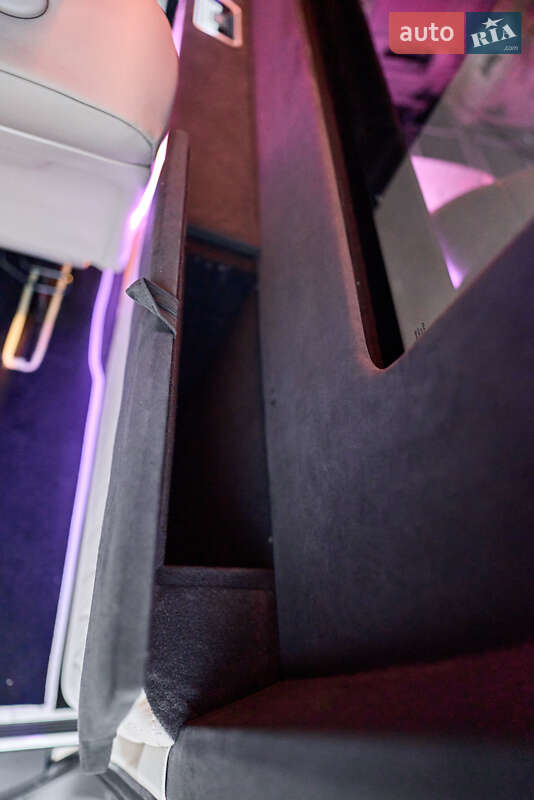 Универсал Mercedes-Benz Sprinter 2018 в Ровно