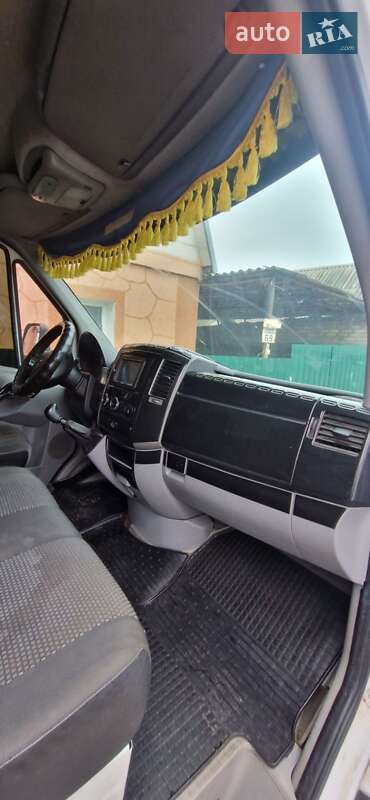 Вантажний фургон Mercedes-Benz Sprinter 2006 в Кривому Розі