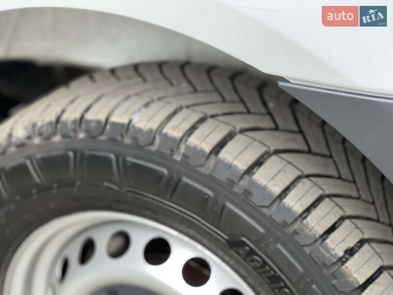 Вантажний фургон Mercedes-Benz Sprinter 2020 в Дубні фото 64 Вантажний фургон Mercedes-Benz Sprinter 2020 в Дубні