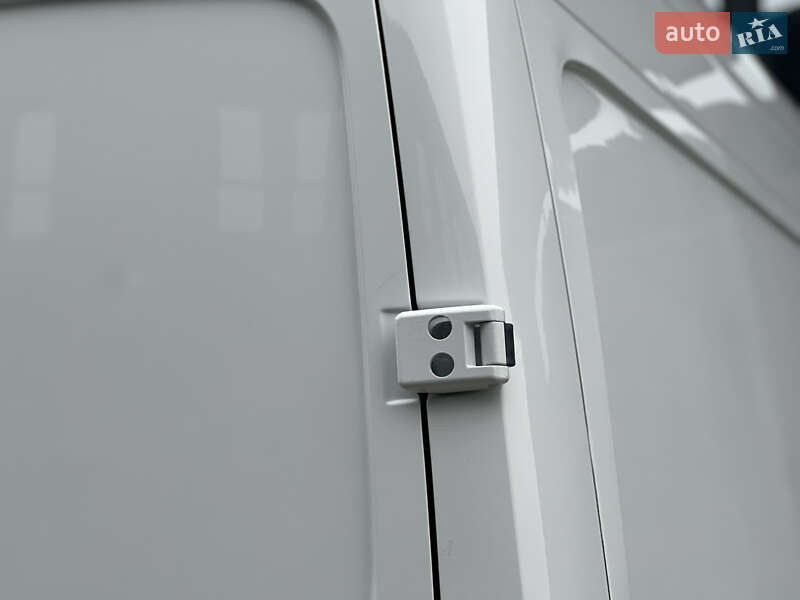Вантажний фургон Mercedes-Benz Sprinter 2020 в Дубні фото 81 Вантажний фургон Mercedes-Benz Sprinter 2020 в Дубні