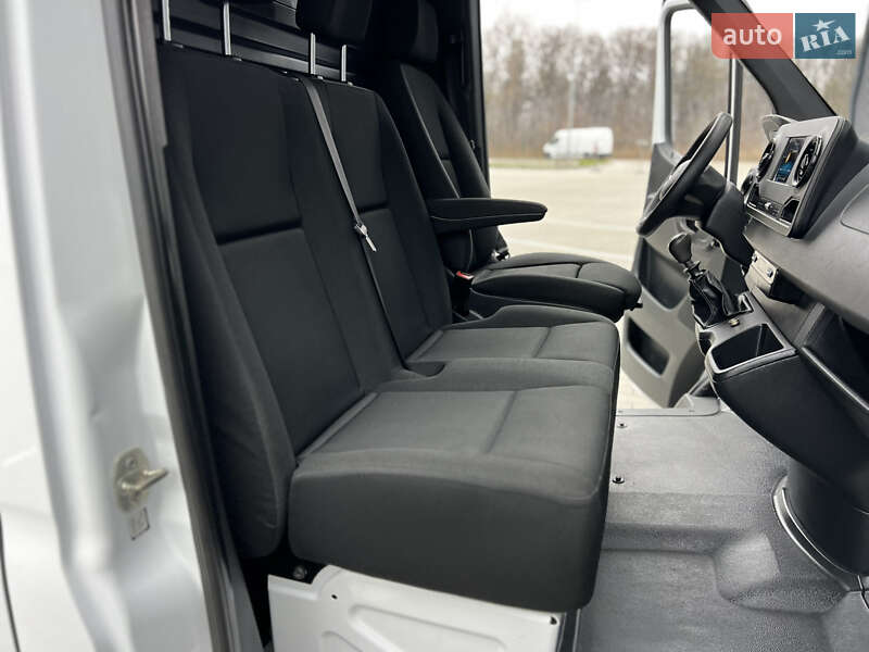 Вантажний фургон Mercedes-Benz Sprinter 2020 в Дубні фото 136 Вантажний фургон Mercedes-Benz Sprinter 2020 в Дубні