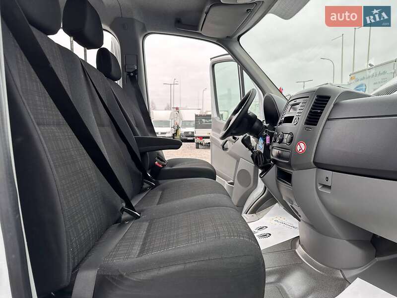 Тентований Mercedes-Benz Sprinter 2016 в Рівному