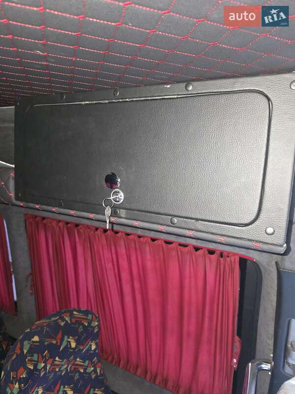 Міський автобус Mercedes-Benz Sprinter 2000 в Вінниці фото 28 Міський автобус Mercedes-Benz Sprinter 2000 в Вінниці