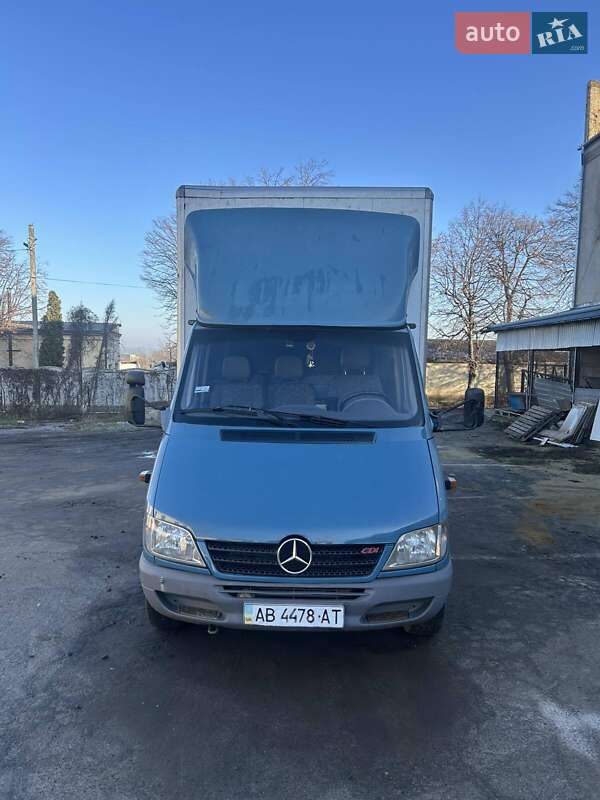 Mercedes-Benz Sprinter 2003