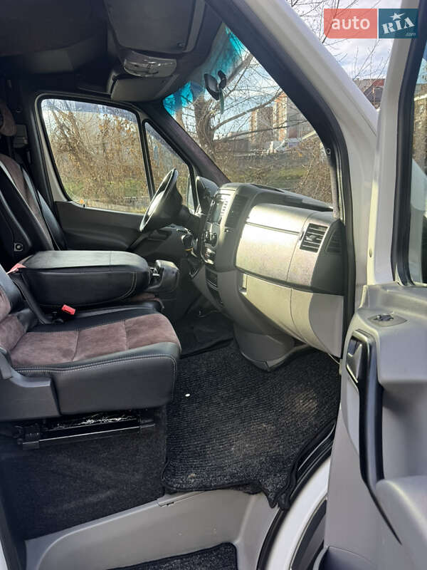 Мінівен Mercedes-Benz Sprinter 2016 в Чернівцях