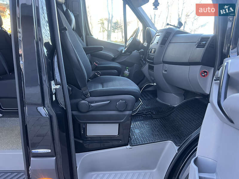 Микроавтобус Mercedes-Benz Sprinter 2017 в Сваляве