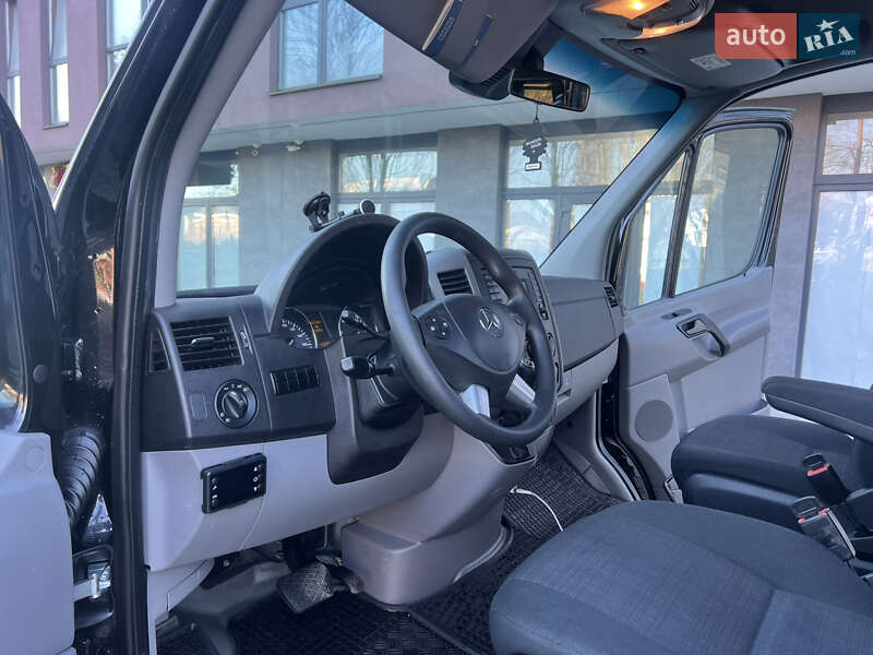 Микроавтобус Mercedes-Benz Sprinter 2017 в Сваляве