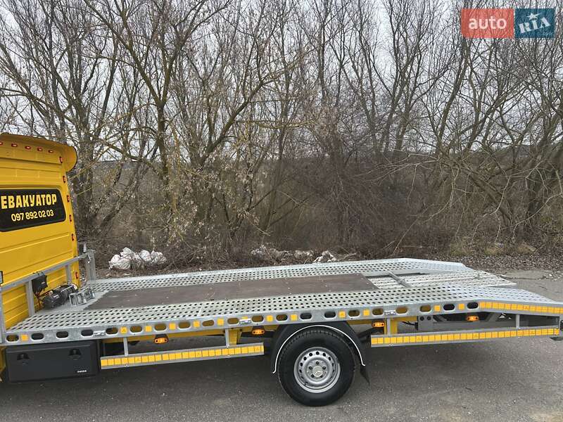 Евакуатор Mercedes-Benz Sprinter 2000 в Тернополі
