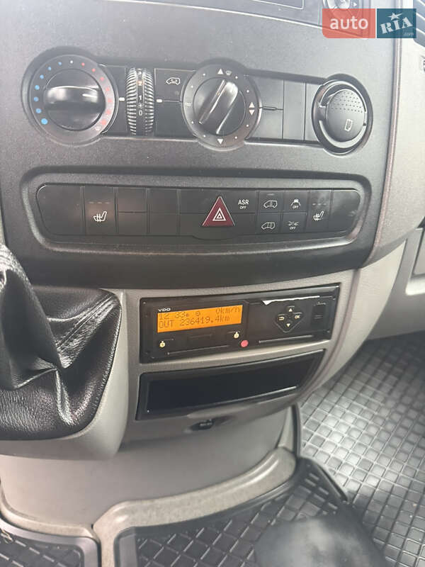 Грузовой фургон Mercedes-Benz Sprinter 2017 в Хотине