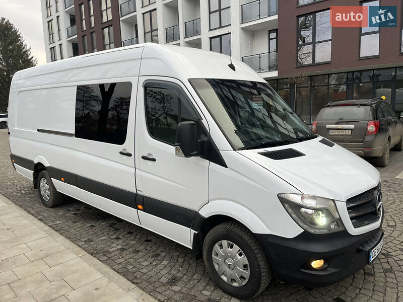 Микроавтобус Mercedes-Benz Sprinter 2014 в Сваляве