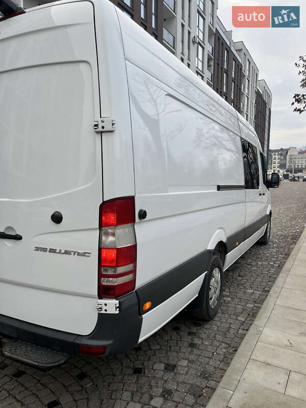 Микроавтобус Mercedes-Benz Sprinter 2014 в Сваляве