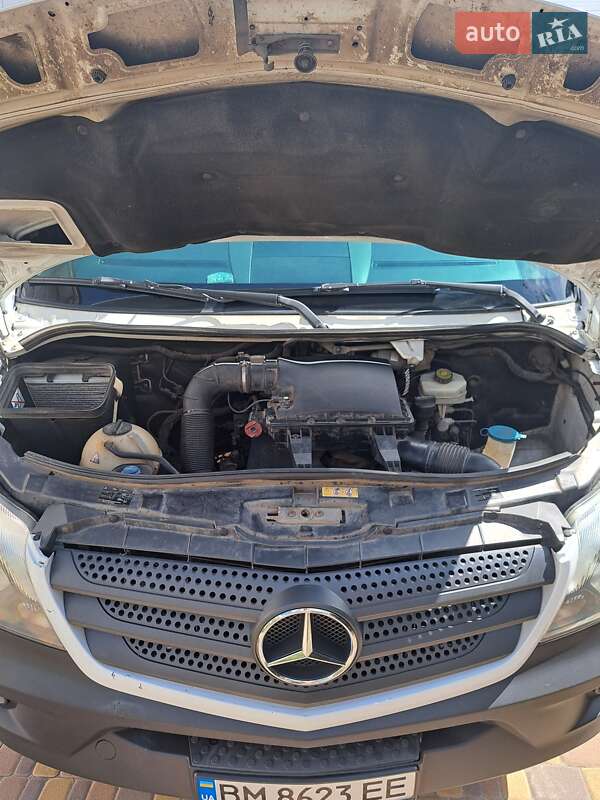 Вантажний фургон Mercedes-Benz Sprinter 2015 в Сумах