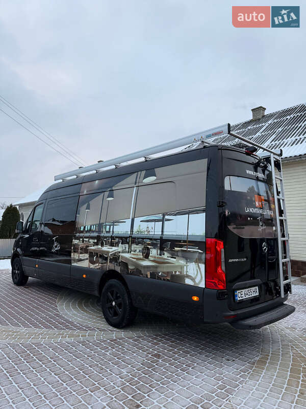 Вантажний фургон Mercedes-Benz Sprinter 2021 в Чернівцях