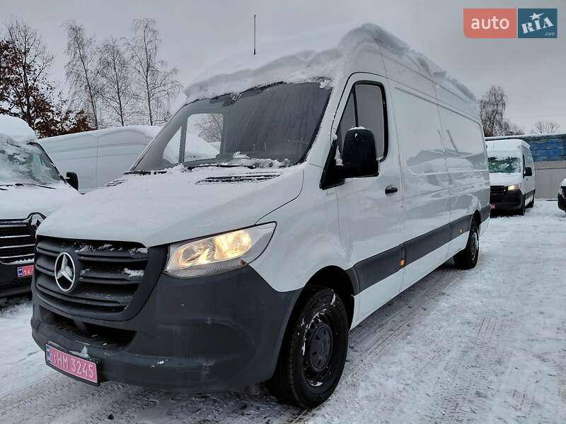 Вантажний фургон Mercedes-Benz Sprinter 2021 в Івано-Франківську