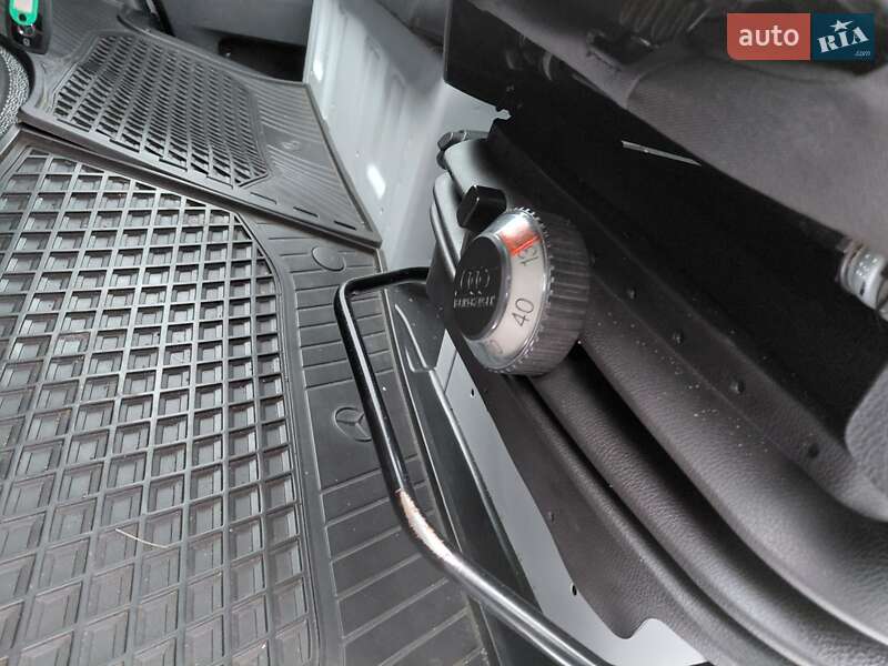 Вантажний фургон Mercedes-Benz Sprinter 2021 в Івано-Франківську