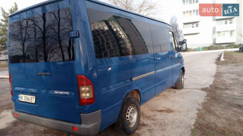 Мікроавтобус Mercedes-Benz Sprinter 2006 в Вараші фото 2 Мікроавтобус Mercedes-Benz Sprinter 2006 в Вараші