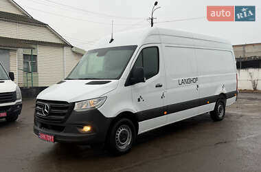 Вантажний фургон Mercedes-Benz Sprinter 2020 в Рівному