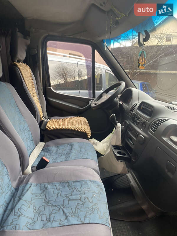 Минивэн Mercedes-Benz Sprinter 2005 в Ивано-Франковске