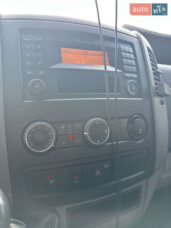 Вантажний фургон Mercedes-Benz Sprinter 2014 в Дрогобичі