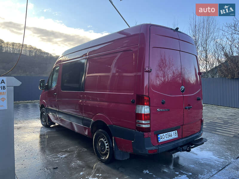 Мікроавтобус Mercedes-Benz Sprinter 2011 в Сваляві