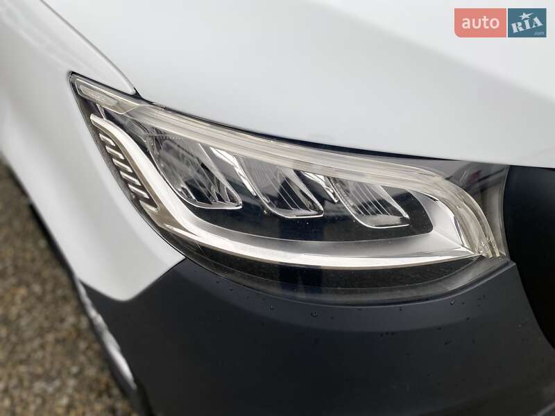 Вантажний фургон Mercedes-Benz Sprinter 2021 в Хусті