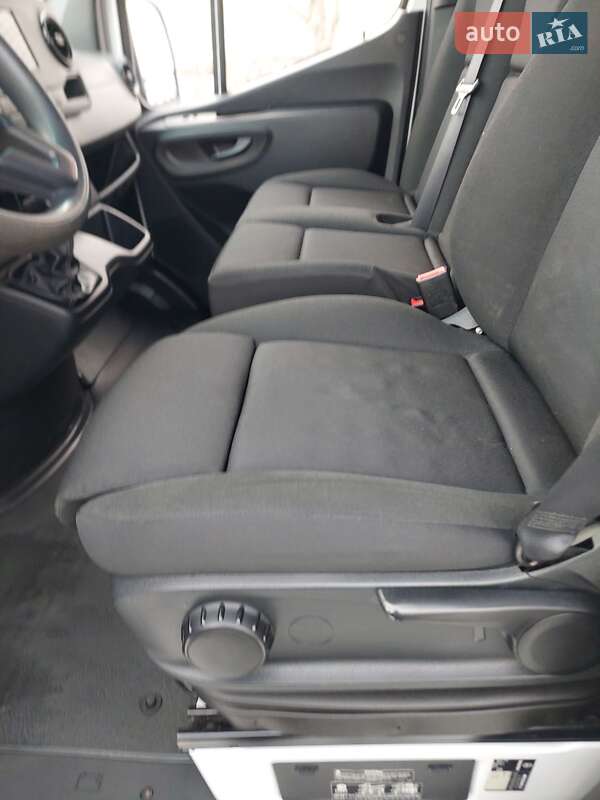 Вантажний фургон Mercedes-Benz Sprinter 2021 в Вінниці