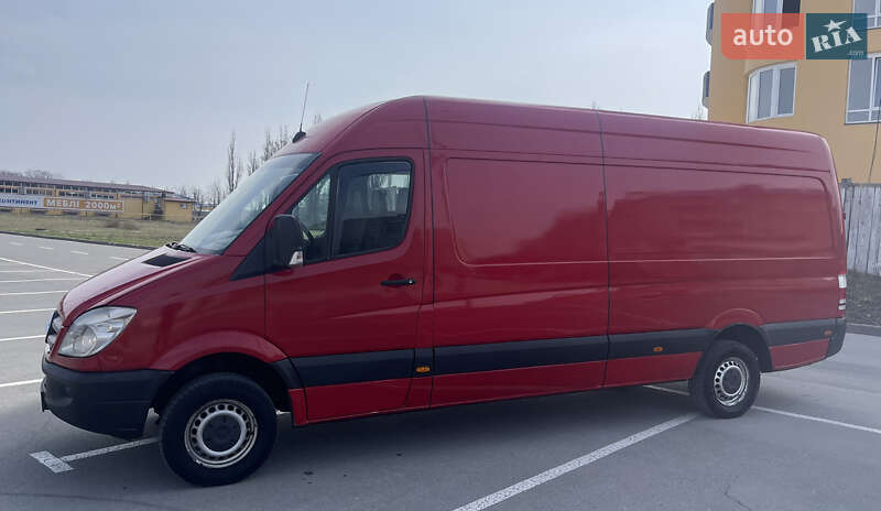 Вантажний фургон Mercedes-Benz Sprinter 2007 в Кам'янець-Подільському фото Вантажний фургон Mercedes-Benz Sprinter 2007 в Кам'янець-Подільському