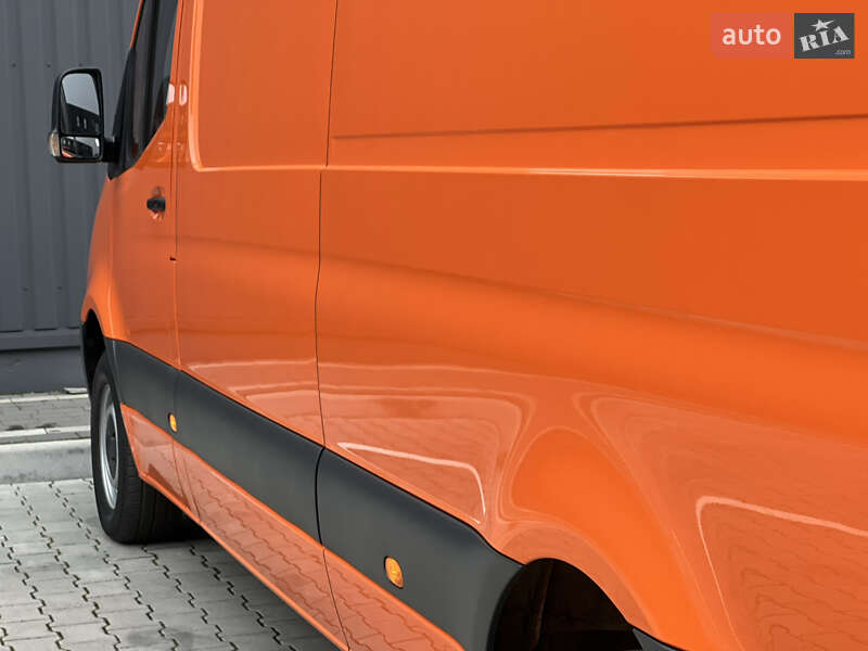 Грузовой фургон Mercedes-Benz Sprinter 2023 в Дубно