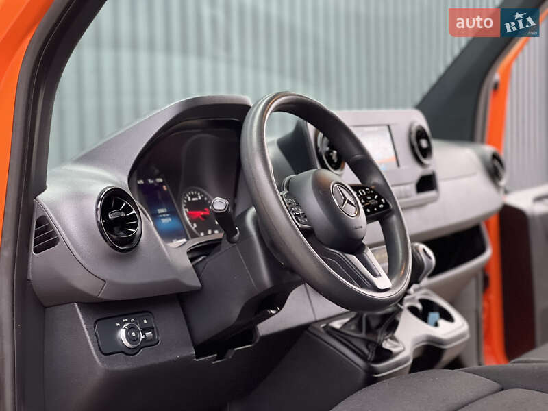 Грузовой фургон Mercedes-Benz Sprinter 2023 в Дубно