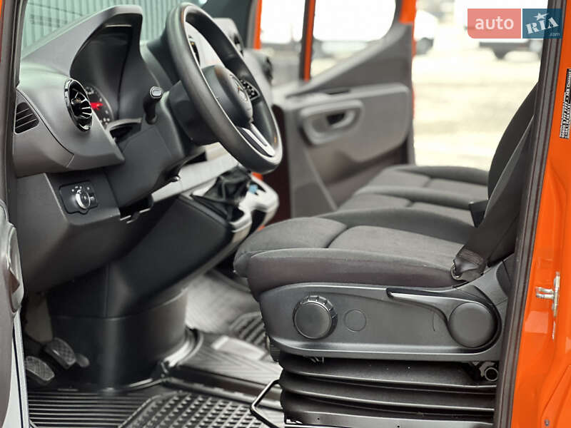 Грузовой фургон Mercedes-Benz Sprinter 2023 в Дубно